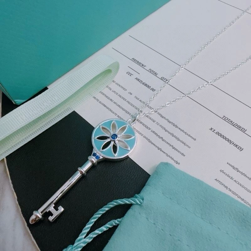 Tiffany Necklaces Colorful 253347