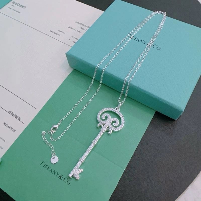 Trendy Tiffany Necklaces 253331