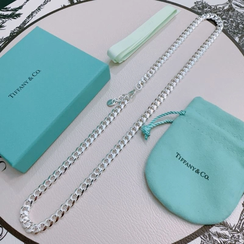 Compact Tiffany Necklaces 253353