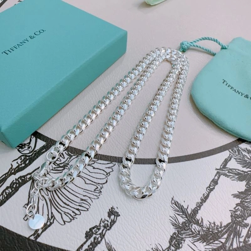 Compact Tiffany Necklaces 253353