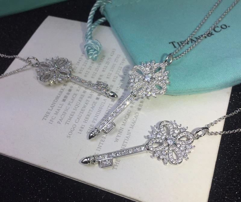 Tiffany Necklaces Effortless 253326