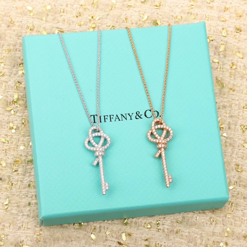 Bold Tiffany Necklaces 253324