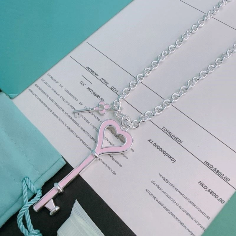 Tiffany Necklaces Breathable 253115
