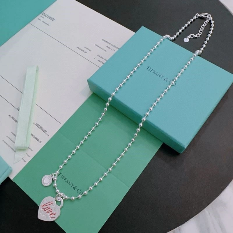 Tailored Tiffany Necklaces 253104