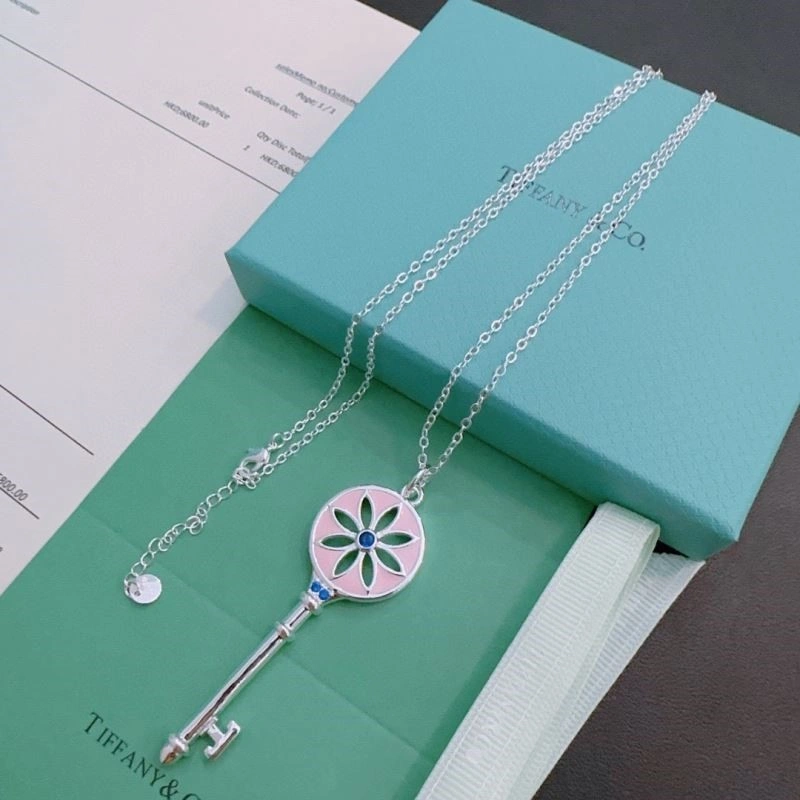 Youthful Tiffany Necklaces 253092
