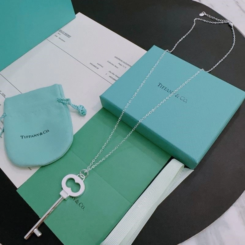 WaterResistant Tiffany Necklaces 253086