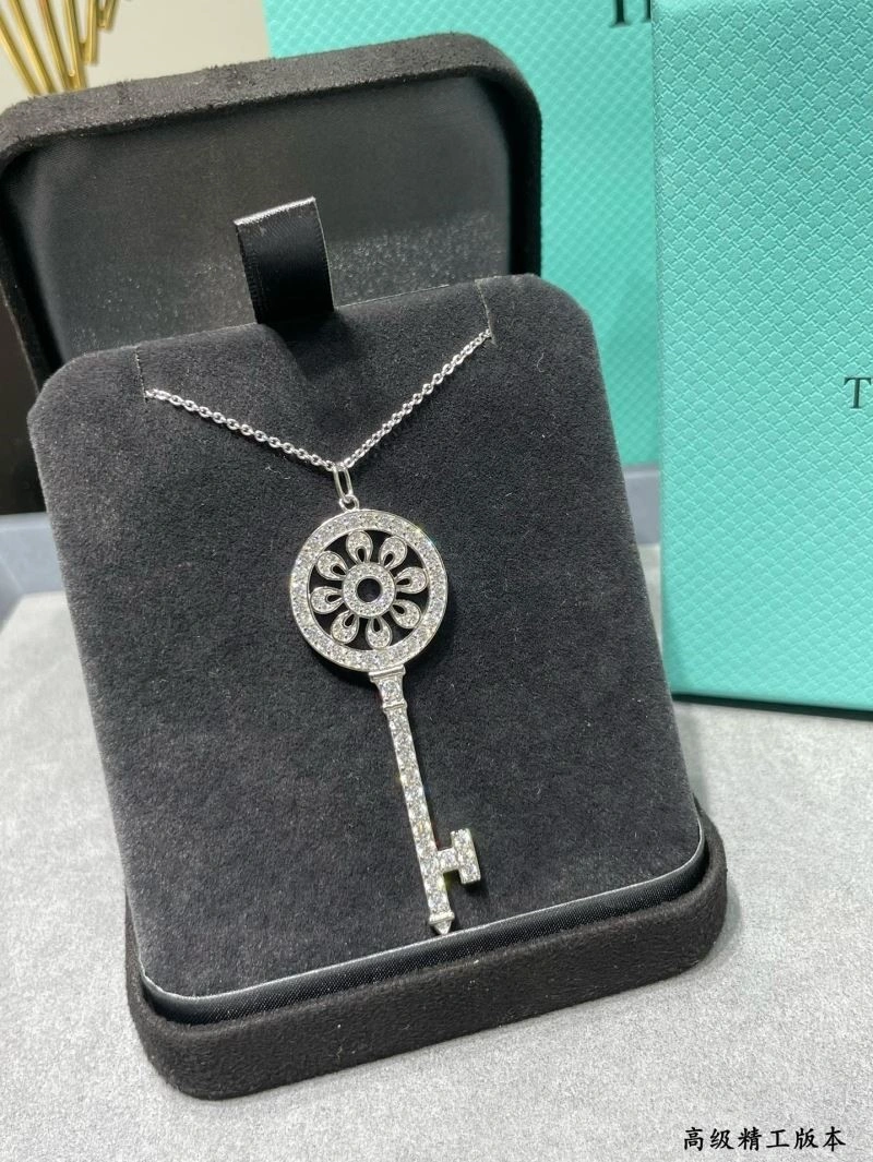 Snug Tiffany Necklaces 253106