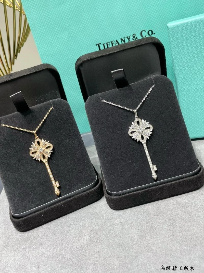 Tiffany Necklaces Unisex 253116