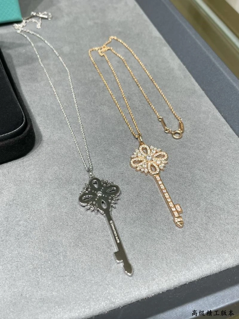 Tiffany Necklaces Unisex 253116