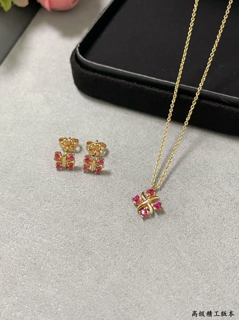 Tiffany Necklaces AllSeason 253049