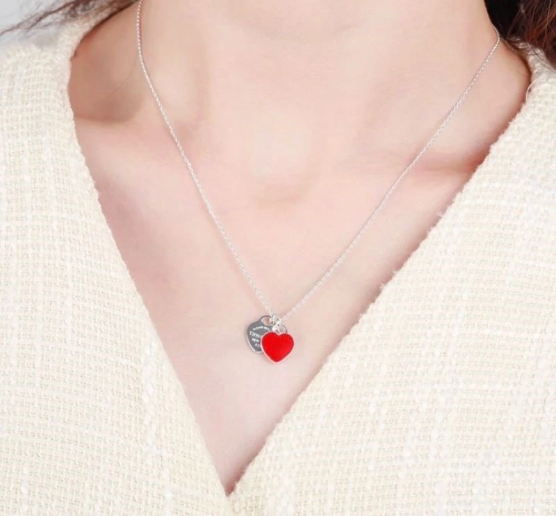 Sustainable Tiffany Necklaces 253077