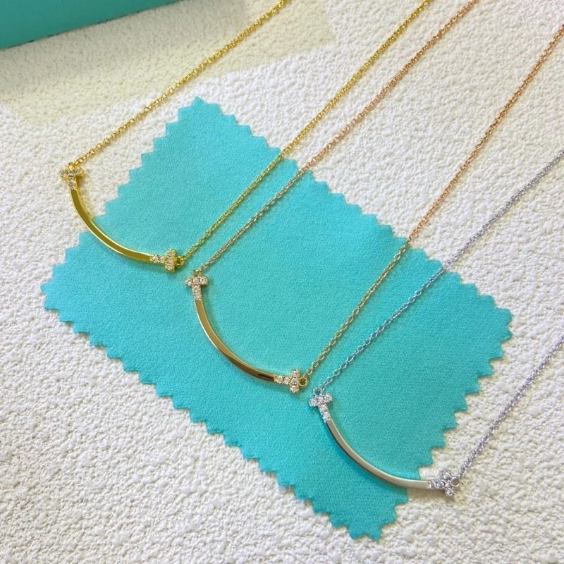 Cozy Tiffany Necklaces 253056