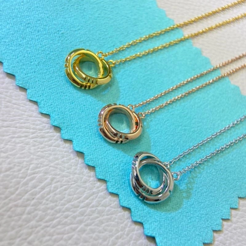 Tiffany Necklaces Packable 253062