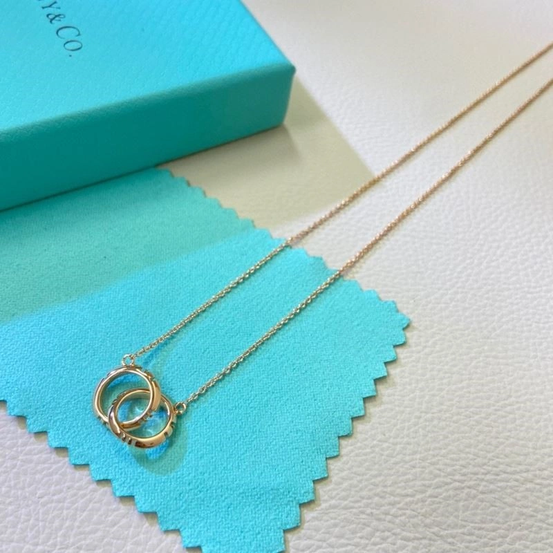 Tiffany Necklaces Packable 253062