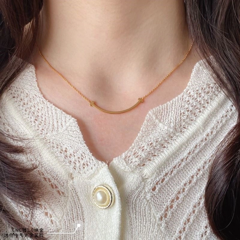 Efficient Tiffany Necklaces 253012