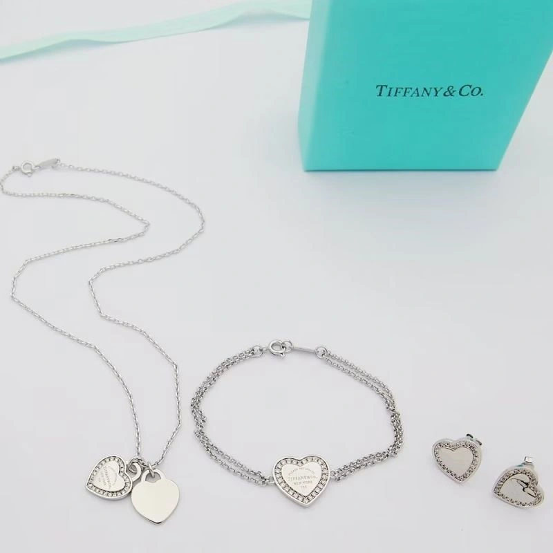 Functional Tiffany Necklaces 253033