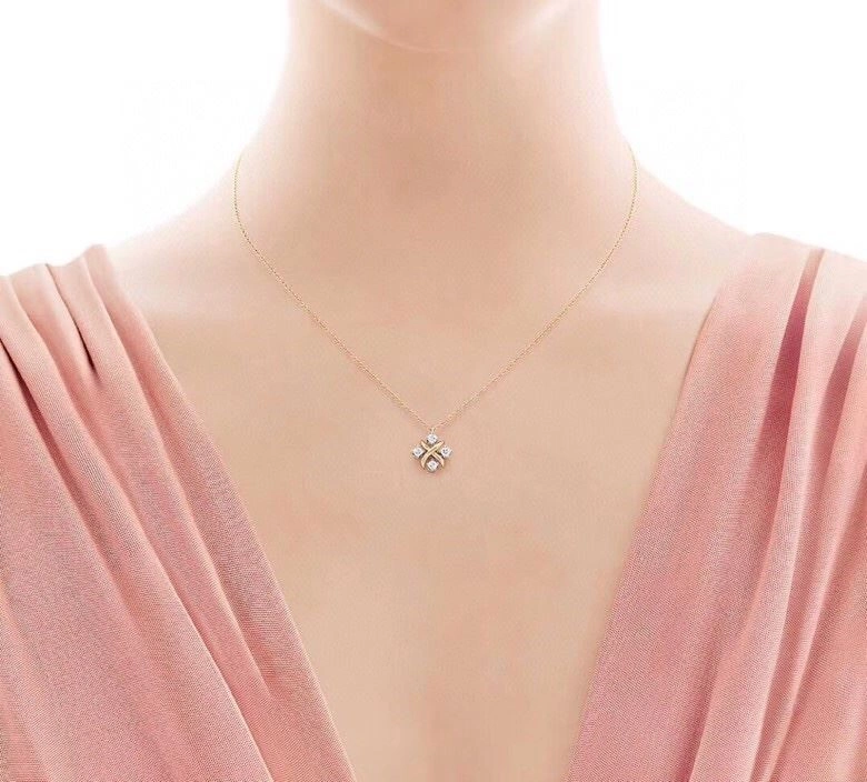 Tiffany Necklaces Compact 253034