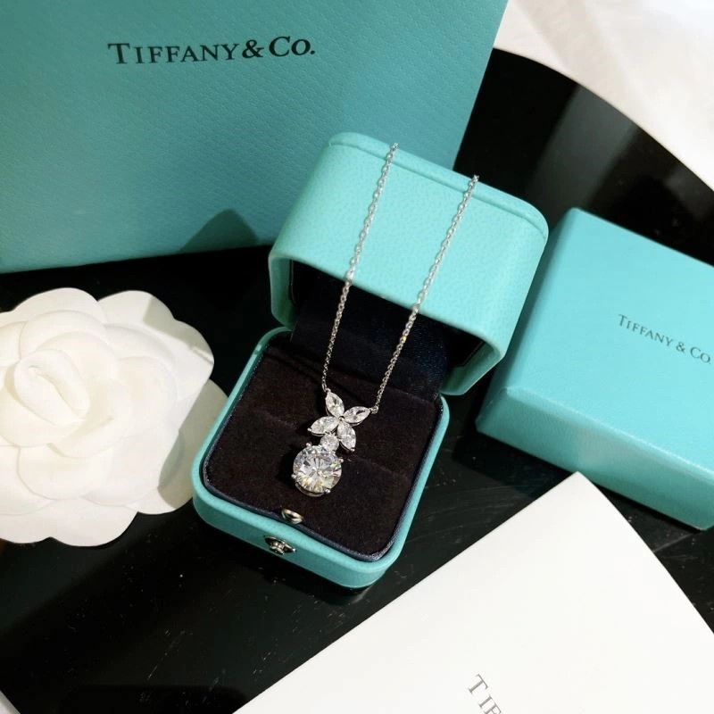 Tiffany Necklaces Effortless 253025