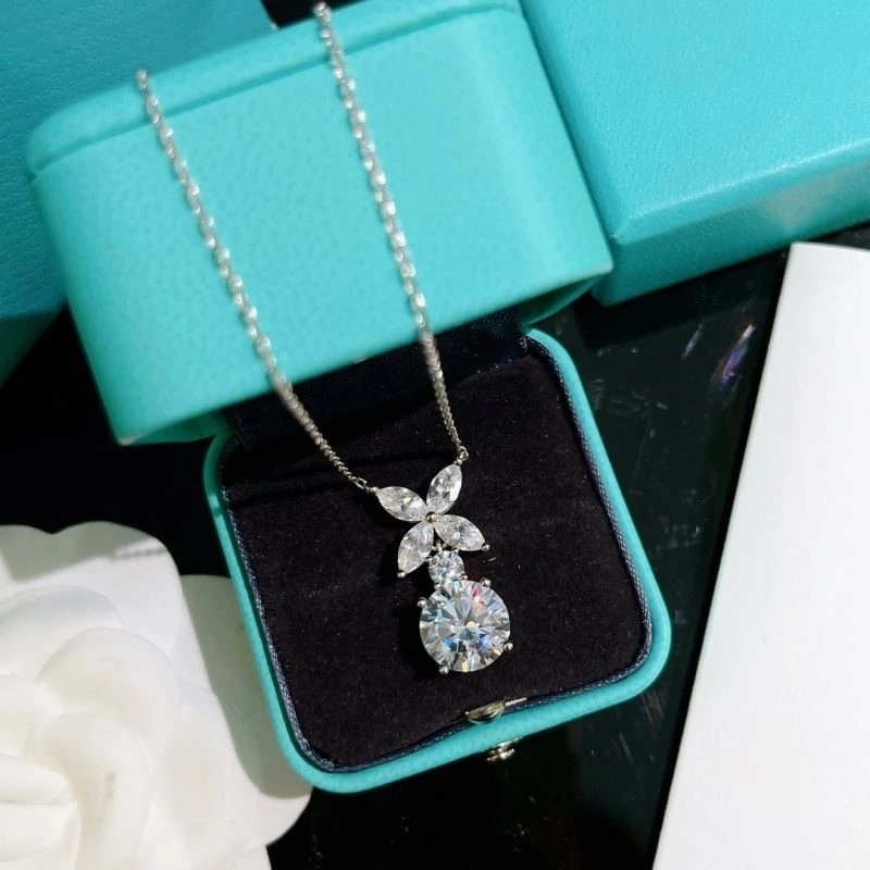 Tiffany Necklaces Effortless 253025