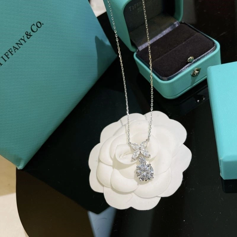 Tiffany Necklaces Effortless 253025