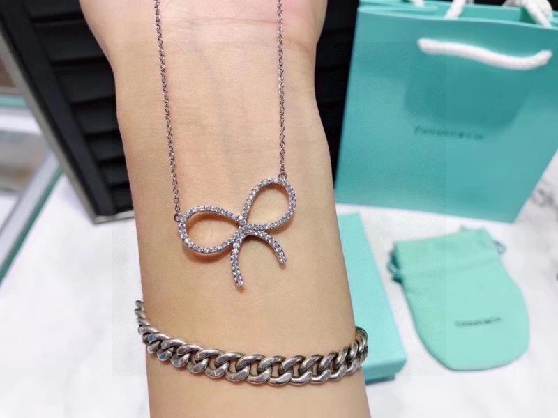HighPerformance Tiffany Necklaces 252970