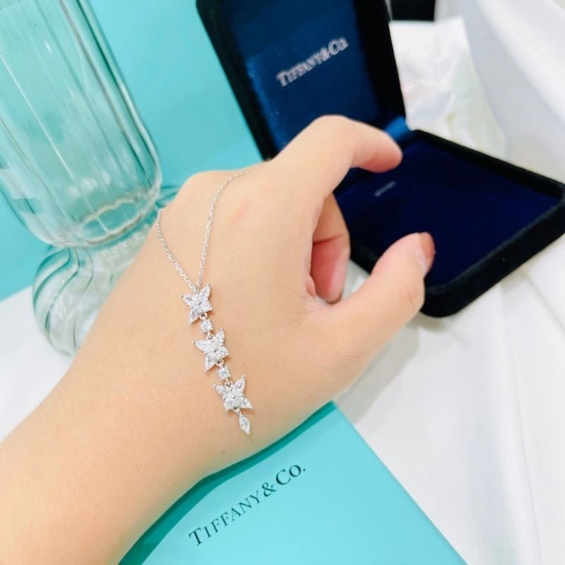 HighQuality Tiffany Necklaces 252986