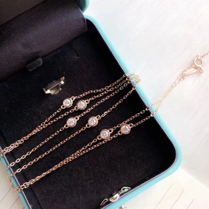 Tiffany Necklaces Sleek 252976