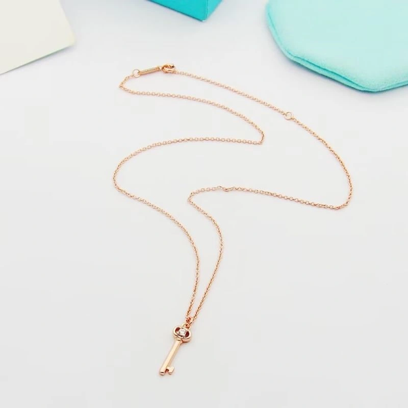 Tiffany Necklaces Breathable 252950