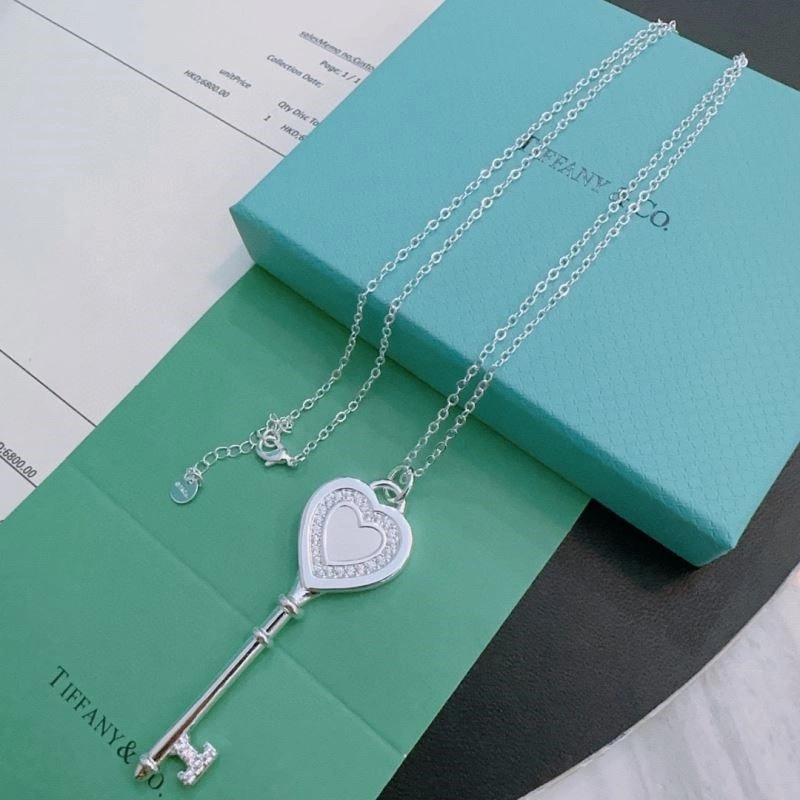 FreshLook Tiffany Necklaces 252917