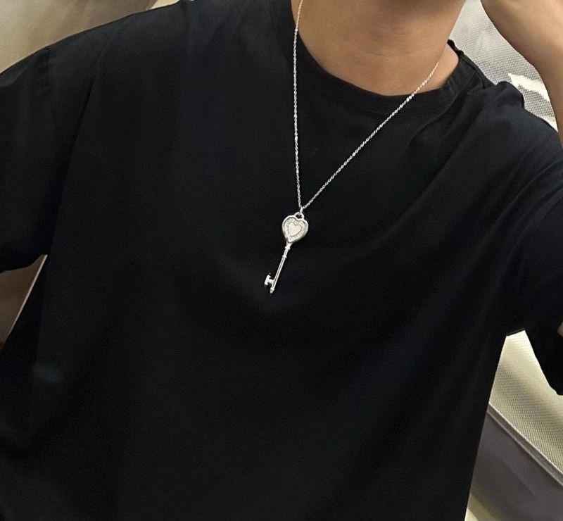 FreshLook Tiffany Necklaces 252917