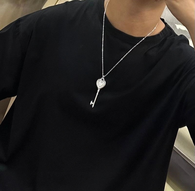 FreshLook Tiffany Necklaces 252917
