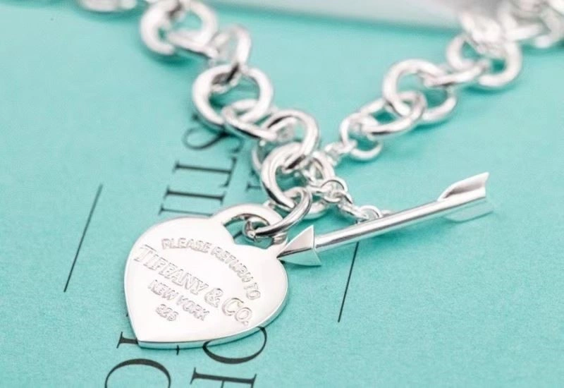 Tiffany Necklaces Packable 252849