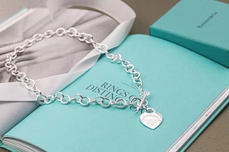 Tiffany Necklaces Packable 252849