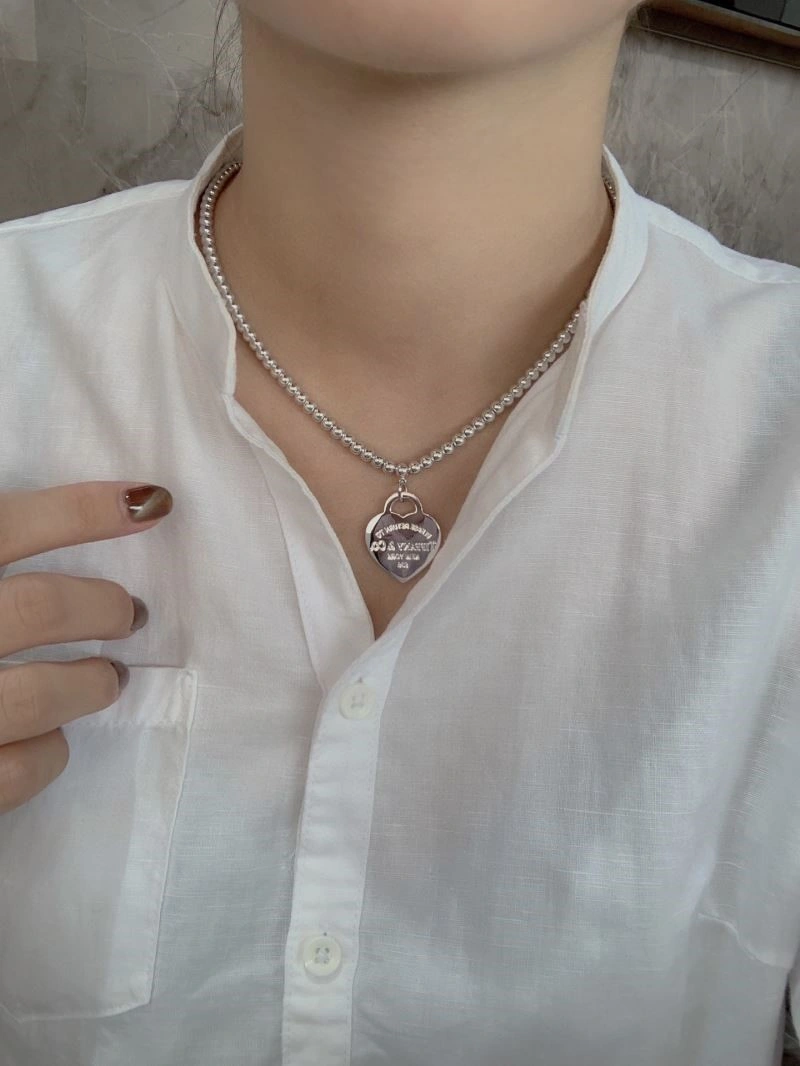 Effortless Tiffany Necklaces 252859