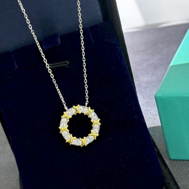 Tiffany Necklaces Effortless 252869