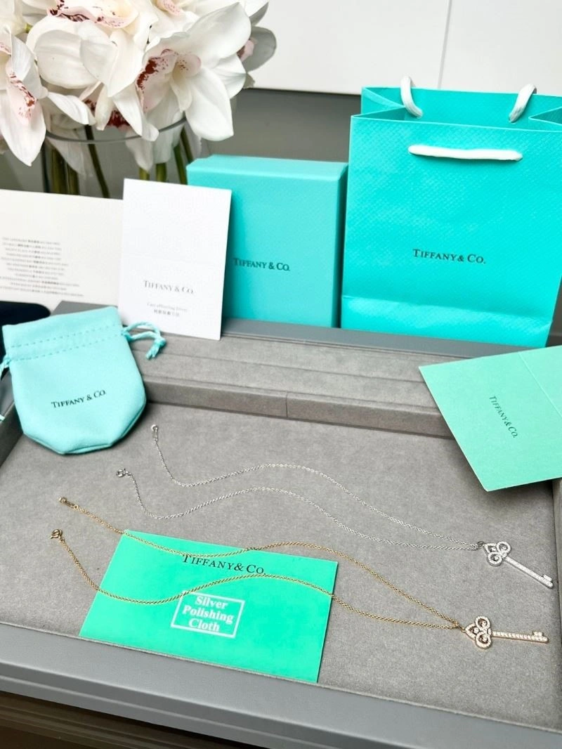 Timeless Tiffany Necklaces 252853