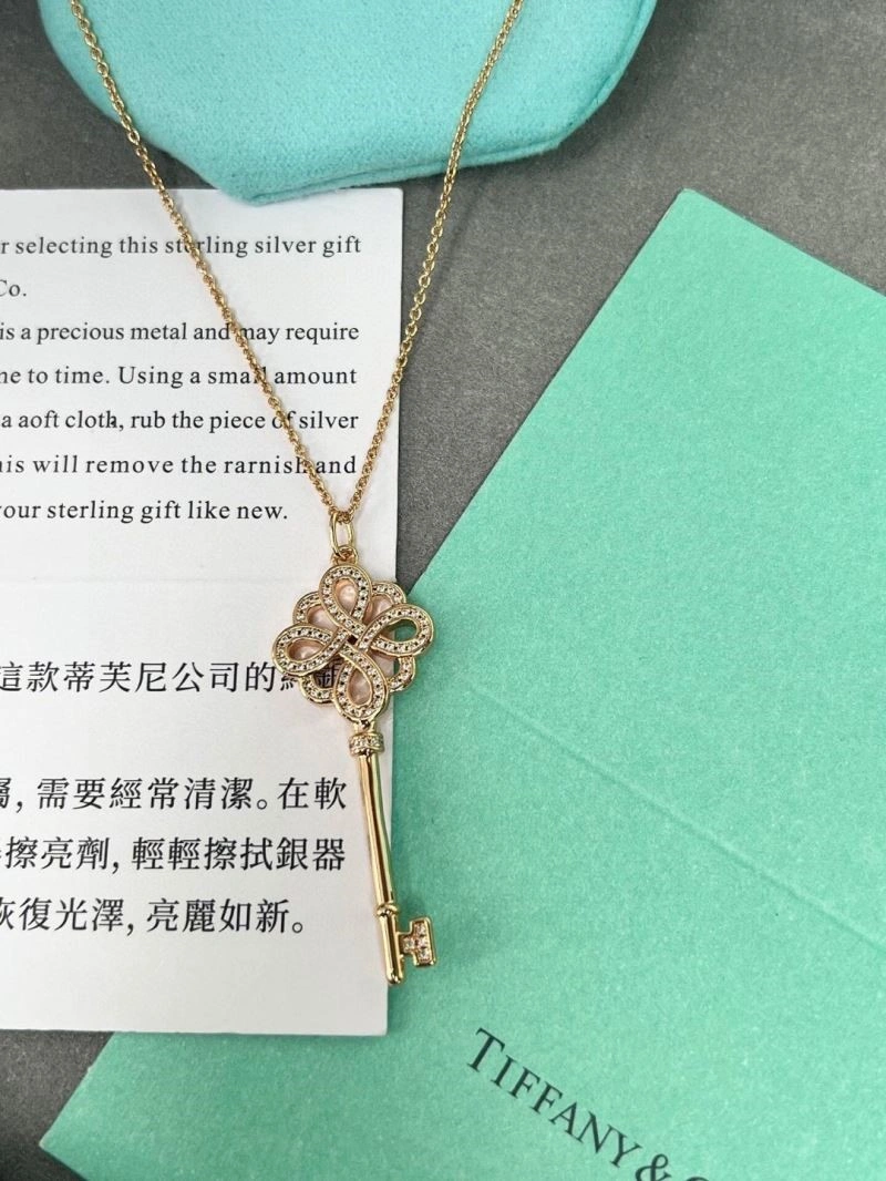 Tiffany Necklaces Unisex 252857