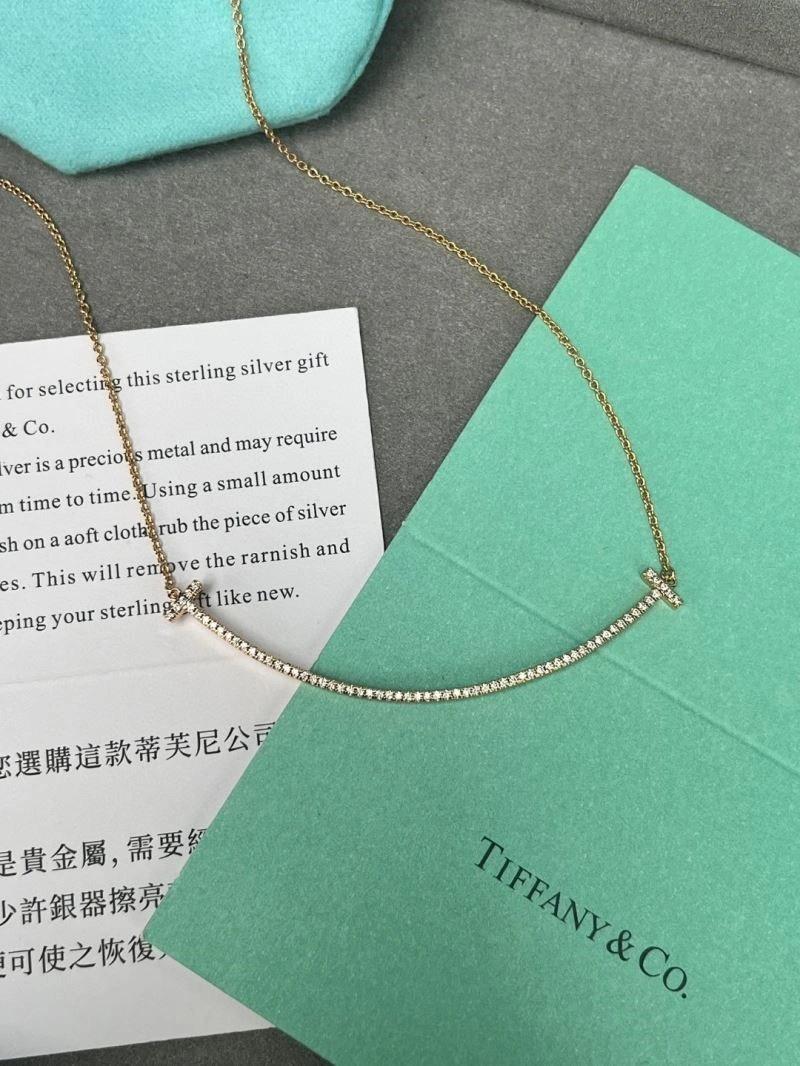 Tiffany Necklaces Snug 252860
