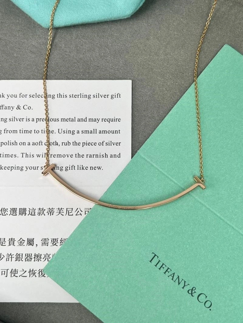 Tiffany Necklaces Snug 252860