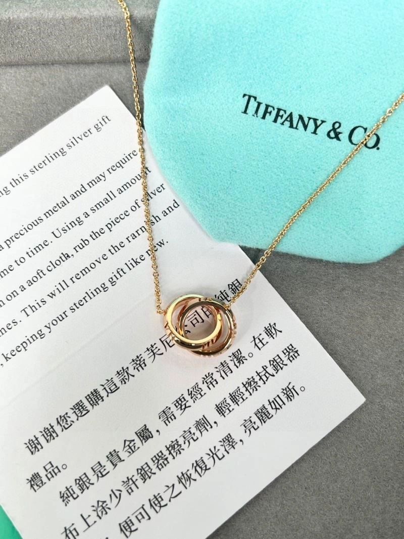 Sleek Tiffany Necklaces 252839