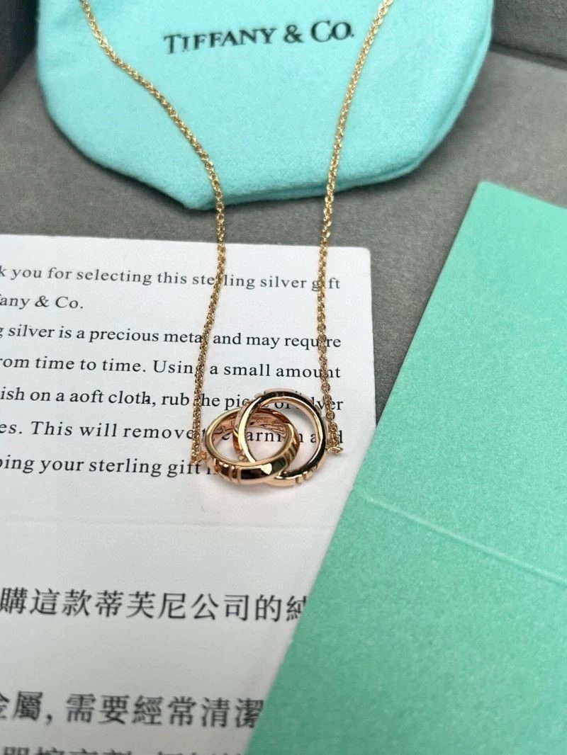 Sleek Tiffany Necklaces 252839