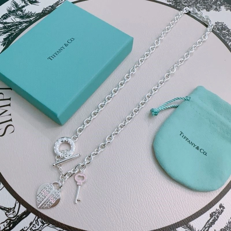 FreshLook Tiffany Necklaces 252833
