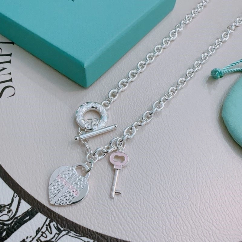 FreshLook Tiffany Necklaces 252833
