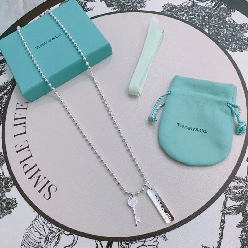 Tiffany Necklaces Tailored 252811