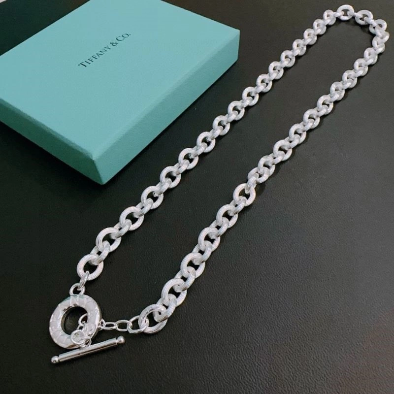 Tiffany Necklaces Lightweight 252824