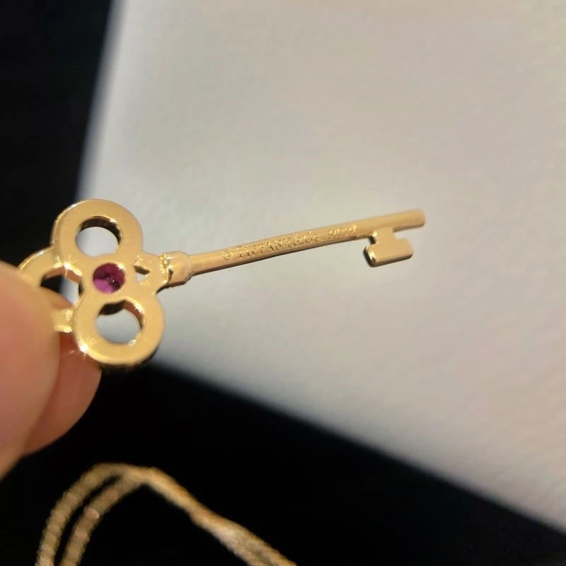 Tiffany Necklaces HighQuality 252697