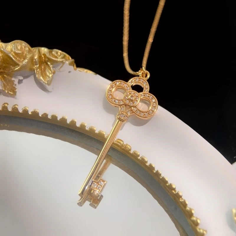 Breathable Tiffany Necklaces 252693