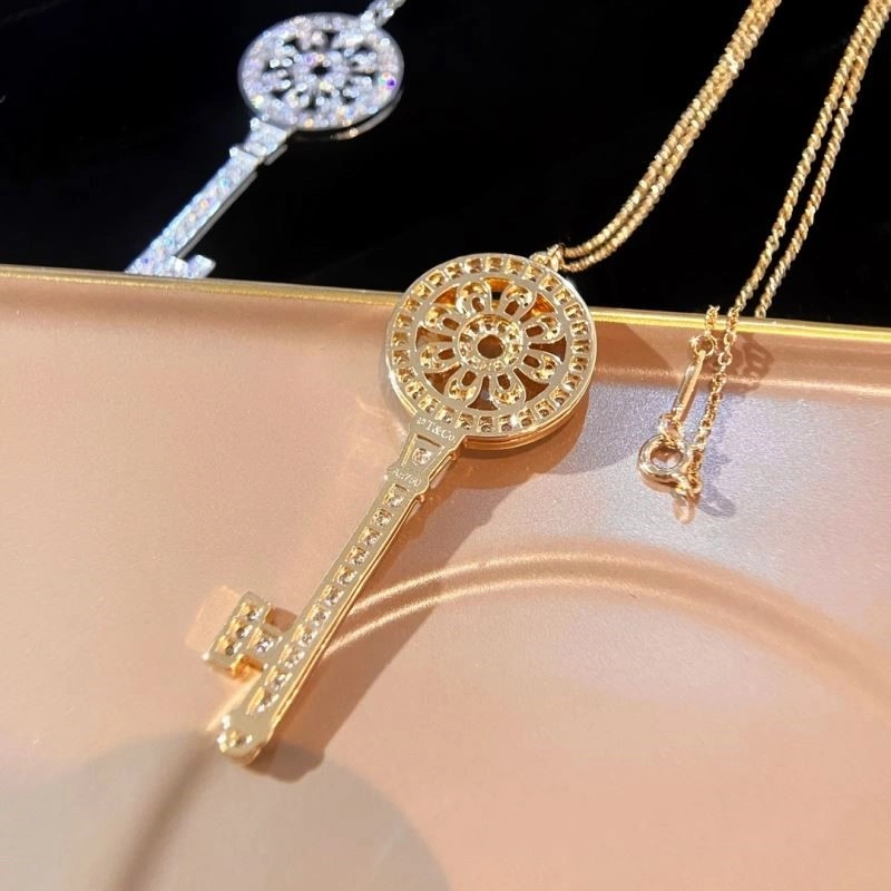 Original Tiffany Necklaces 252680