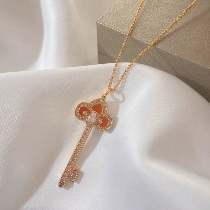Stylish Tiffany Necklaces 252664