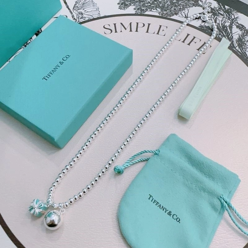 Elegant Tiffany Necklaces 252644